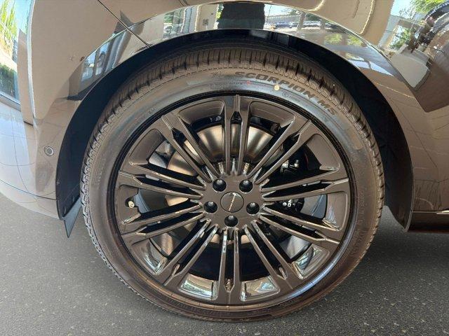 new 2026 Land Rover Range Rover car, priced at $139,015