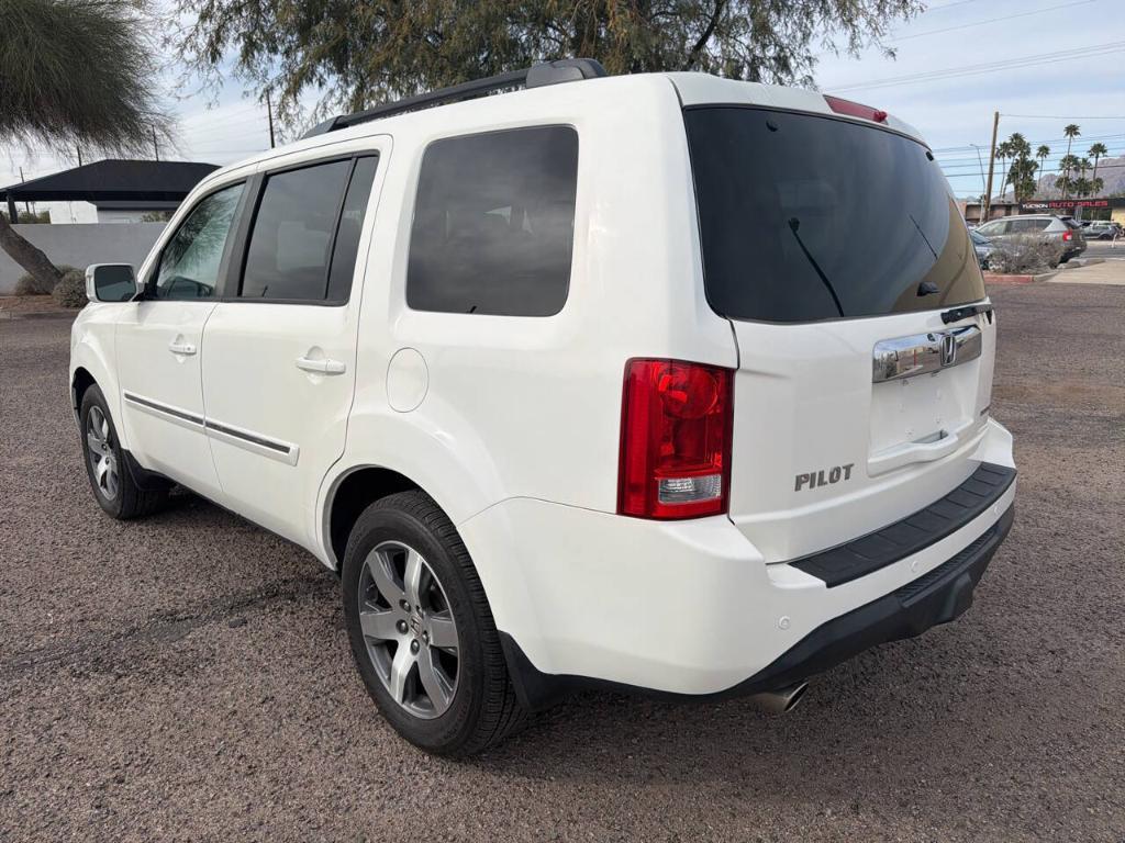 used 2013 Honda Pilot car, priced at $9,995