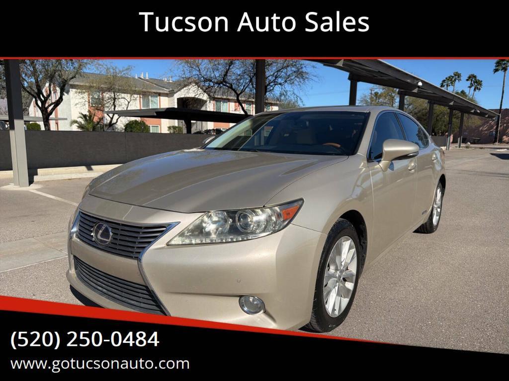 used 2013 Lexus ES 300h car, priced at $16,495