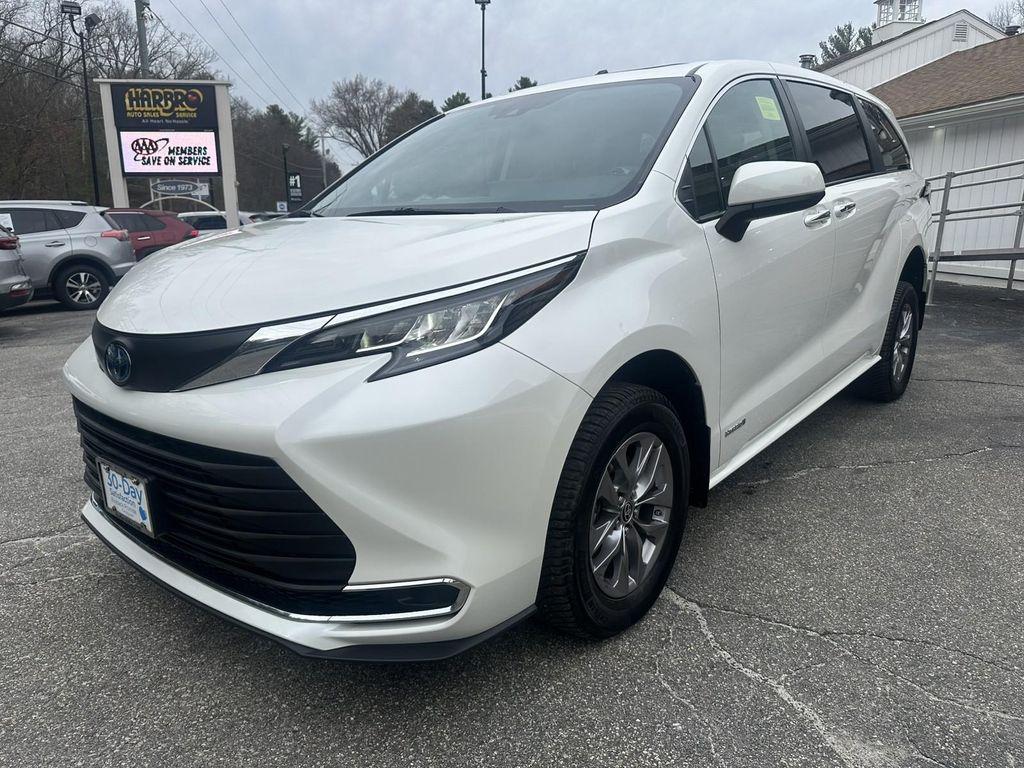 used 2021 Toyota Sienna car