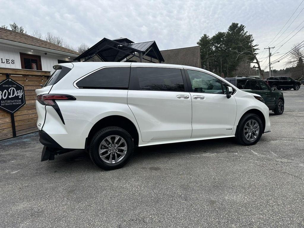 used 2021 Toyota Sienna car