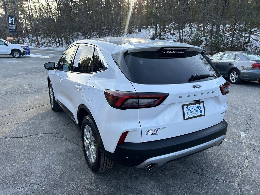 used 2024 Ford Escape car