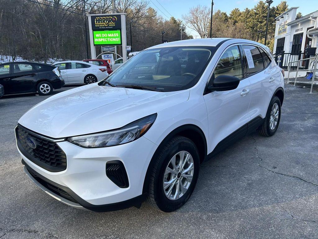 used 2024 Ford Escape car