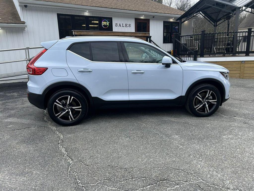 used 2025 Volvo XC40 car, priced at $33,999