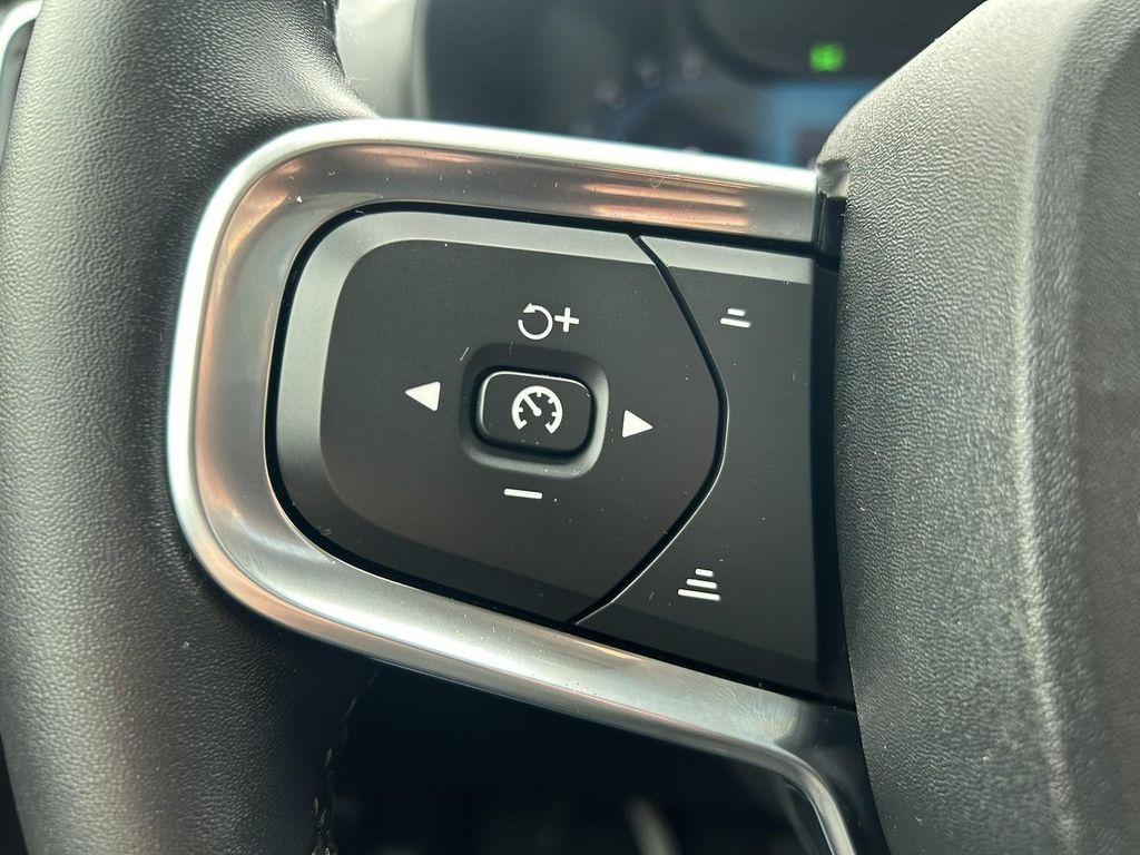 used 2025 Volvo XC40 car, priced at $33,999