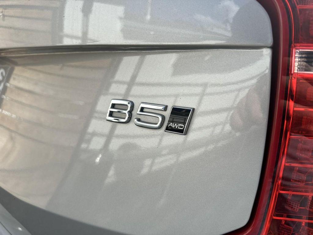 used 2025 Volvo XC90 car, priced at $43,997