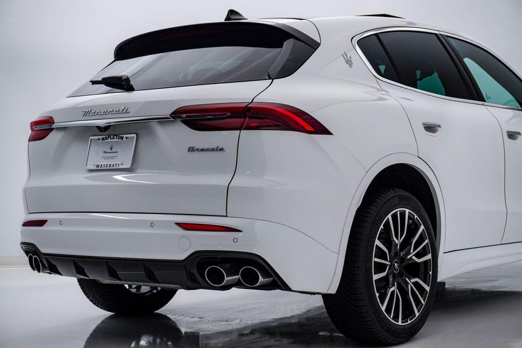 new 2025 Maserati Grecale car, priced at $84,995