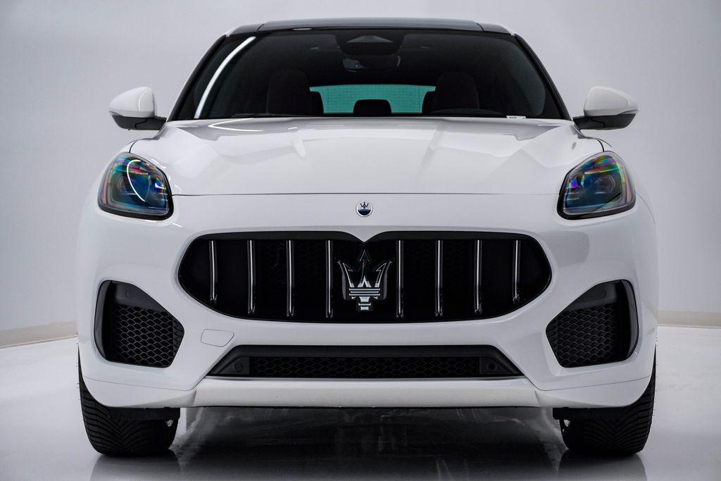 new 2025 Maserati Grecale car, priced at $84,995