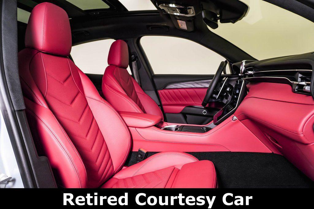 new 2025 Maserati Grecale car, priced at $77,995