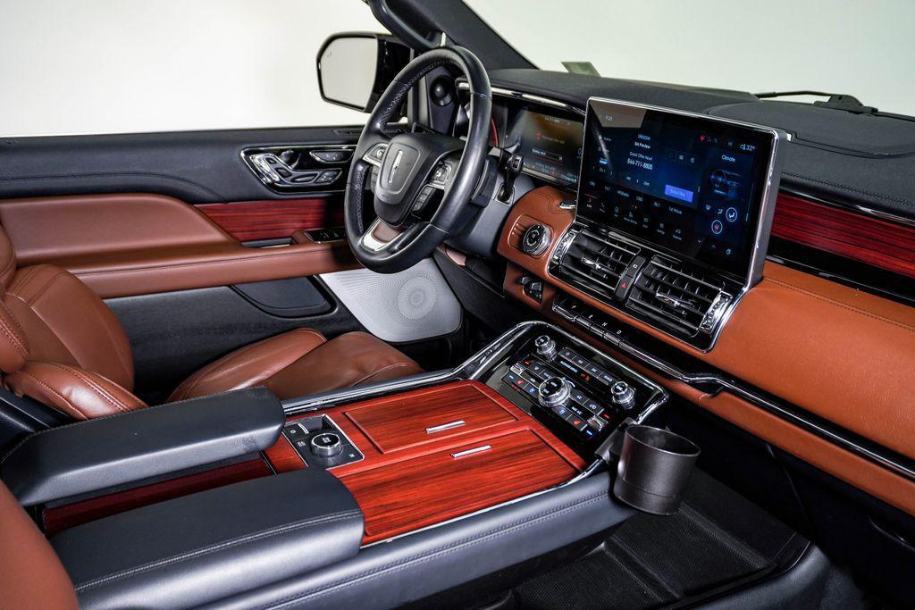 used 2022 Lincoln Navigator car, priced at $55,000