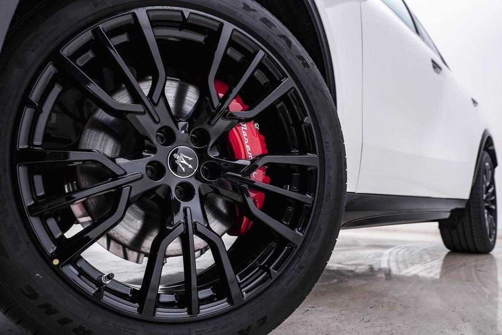 used 2025 Maserati Grecale car, priced at $66,800