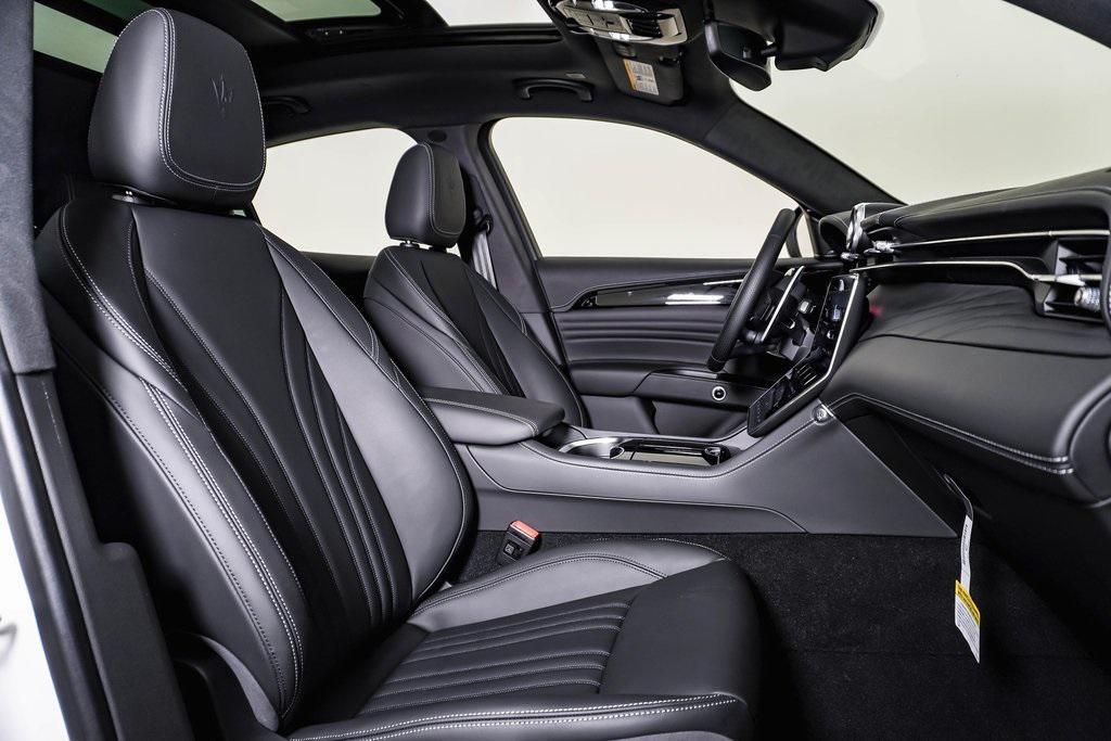 used 2025 Maserati Grecale car, priced at $66,800