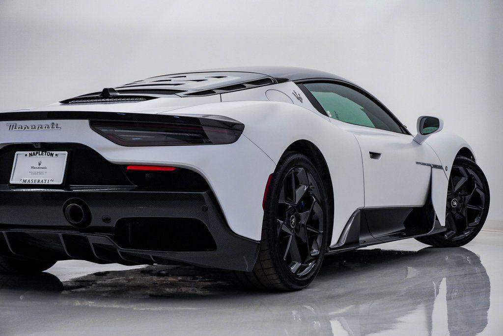 used 2022 Maserati MC20 car, priced at $200,000