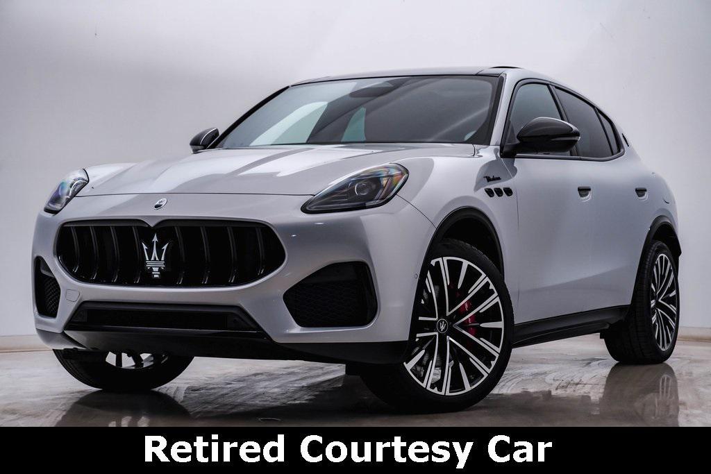 new 2025 Maserati Grecale car, priced at $76,995