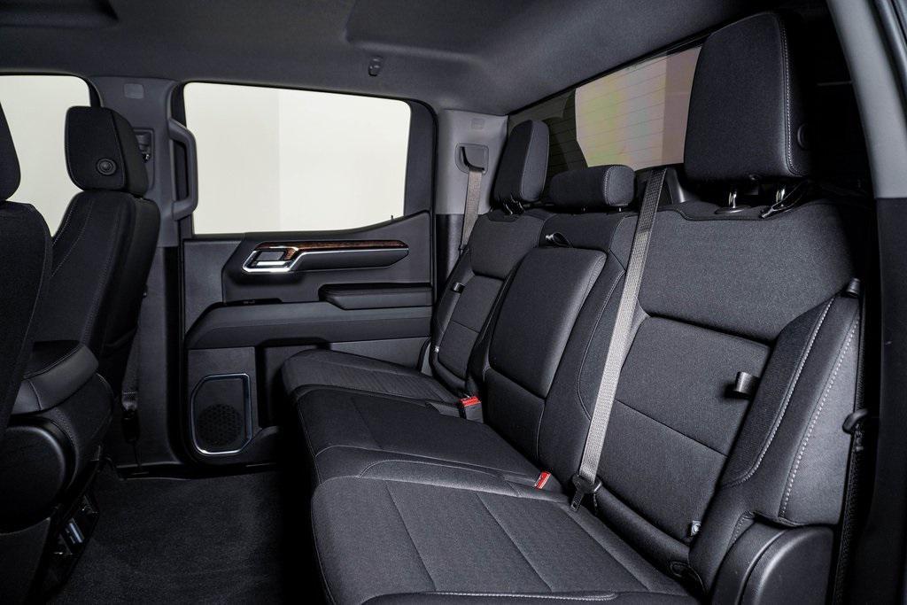 used 2024 GMC Sierra 1500 car, priced at $40,000