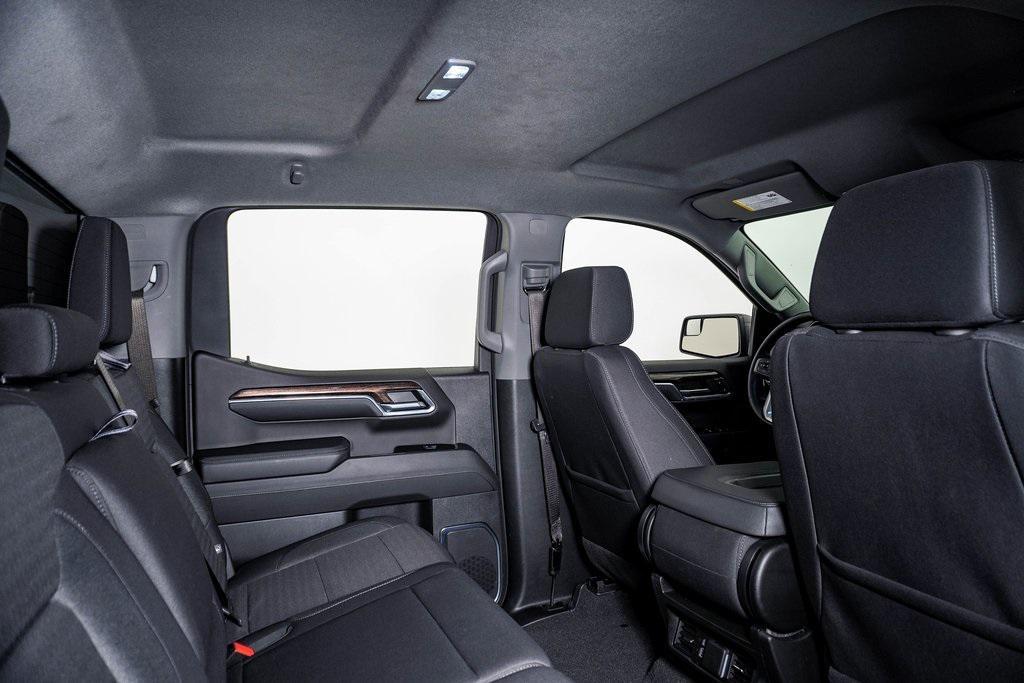 used 2024 GMC Sierra 1500 car, priced at $40,000