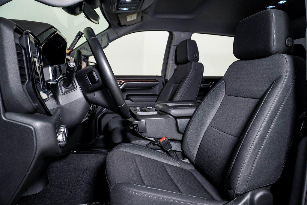 used 2024 GMC Sierra 1500 car, priced at $39,920