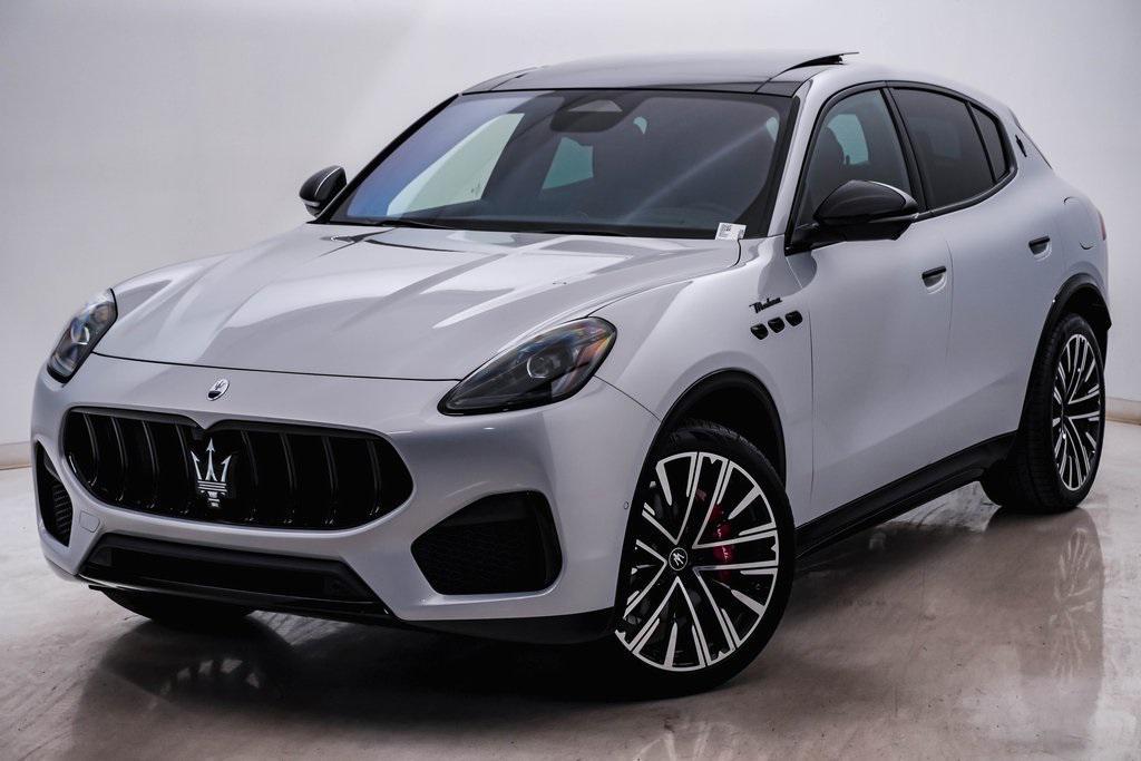 new 2025 Maserati Grecale car, priced at $86,995
