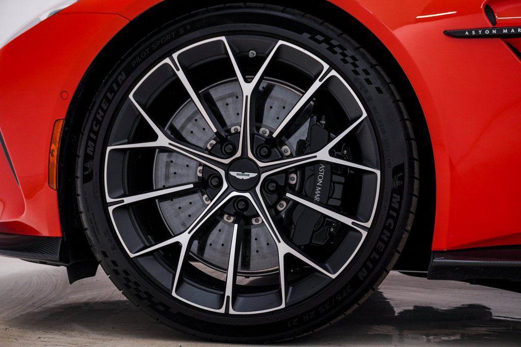 used 2025 Aston Martin Vantage car, priced at $225,800