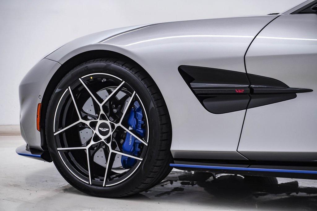 new 2025 Aston Martin Vanquish car, priced at $511,500