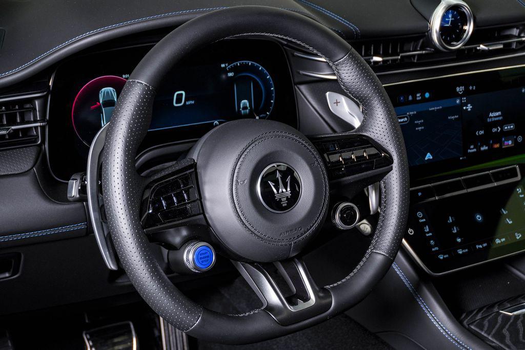 new 2026 Maserati Grecale car, priced at $96,615
