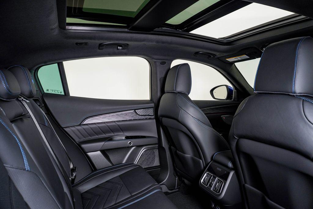 new 2026 Maserati Grecale car, priced at $96,615