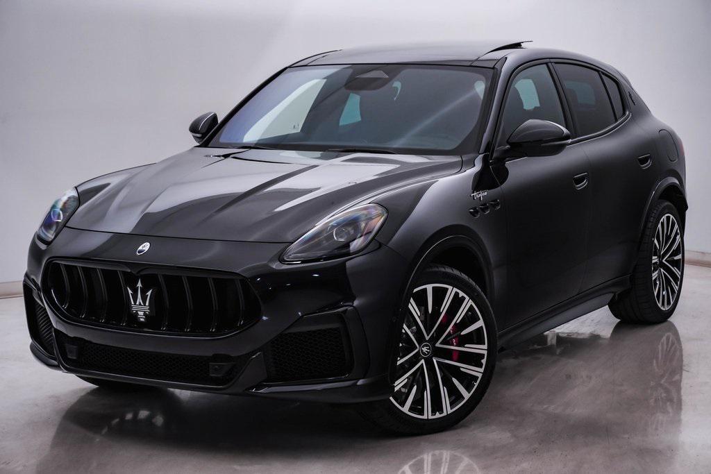new 2025 Maserati Grecale car, priced at $111,900
