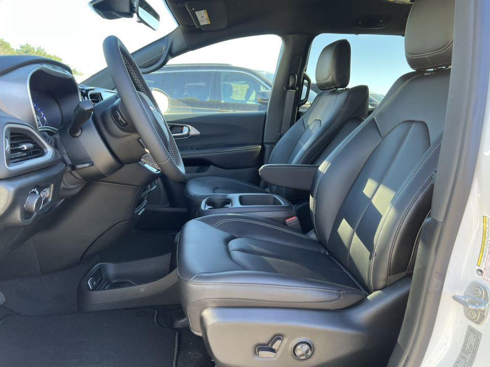 new 2026 Chrysler Voyager car, priced at $40,123