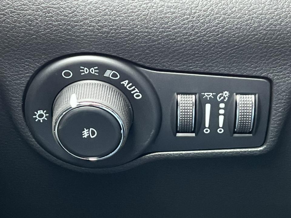 new 2026 Jeep Compass car, priced at $33,560