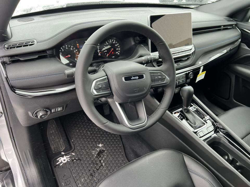 new 2026 Jeep Compass car, priced at $33,560