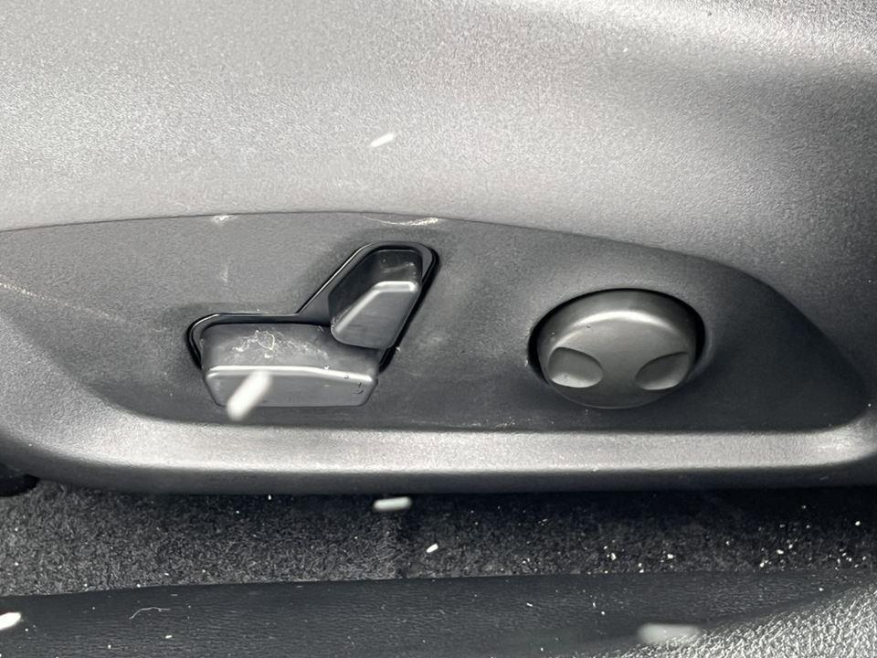 new 2026 Jeep Compass car, priced at $33,560