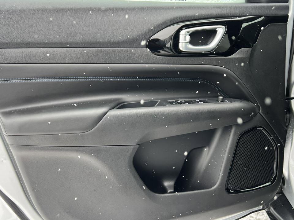 new 2026 Jeep Compass car, priced at $33,560