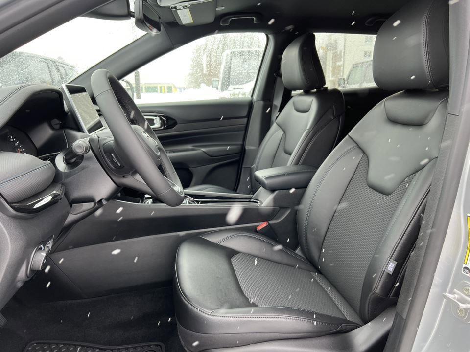 new 2026 Jeep Compass car, priced at $33,560