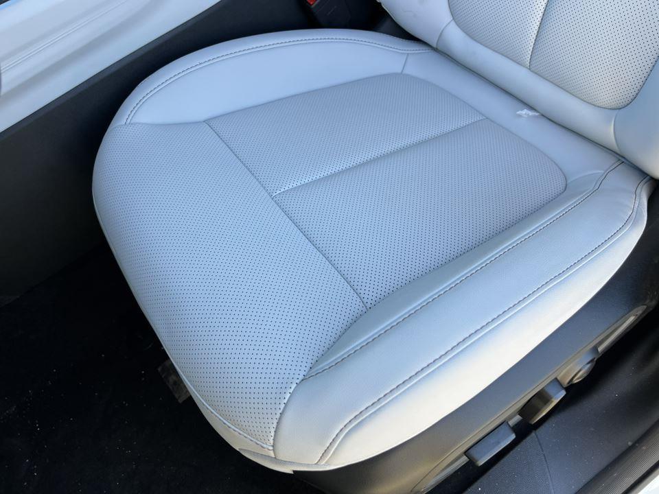 new 2026 Jeep Cherokee car, priced at $40,949