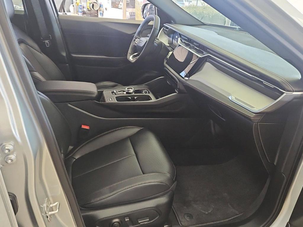 new 2026 Jeep Grand Cherokee car, priced at $47,029