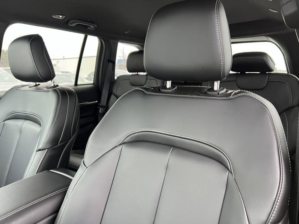 new 2026 Jeep Grand Cherokee car, priced at $47,223