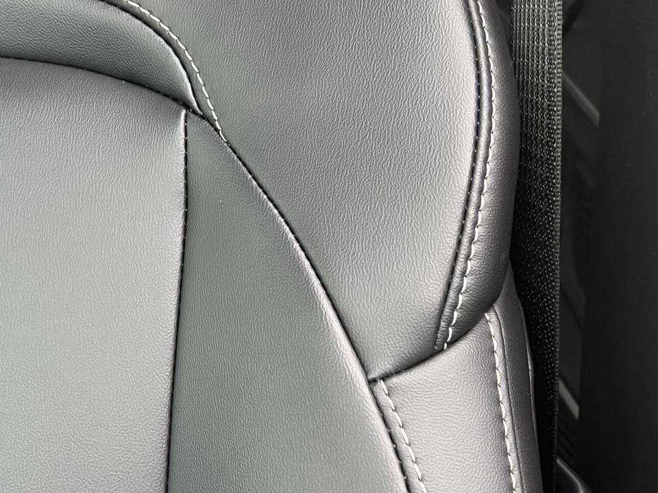 new 2026 Jeep Grand Cherokee car, priced at $47,223