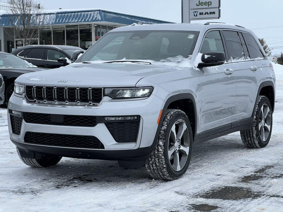 new 2026 Jeep Grand Cherokee car, priced at $47,223