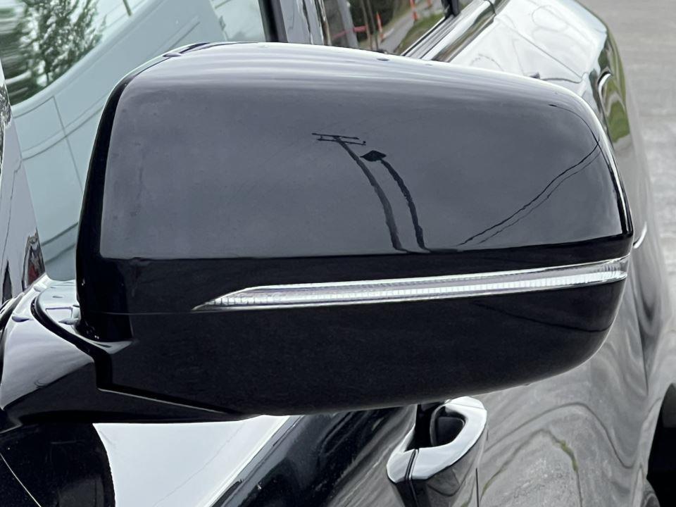 used 2020 Acura MDX car, priced at $25,270