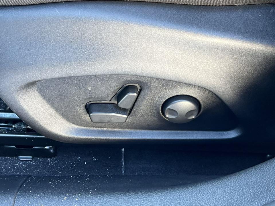 used 2022 Jeep Compass car, priced at $23,990