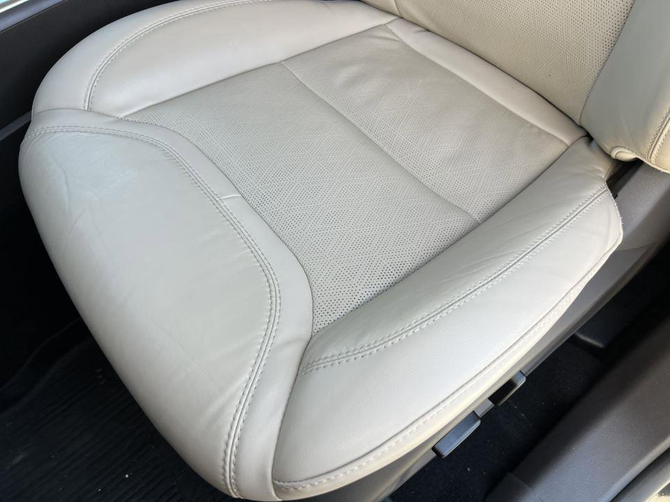 used 2022 Ford Explorer car, priced at $33,590