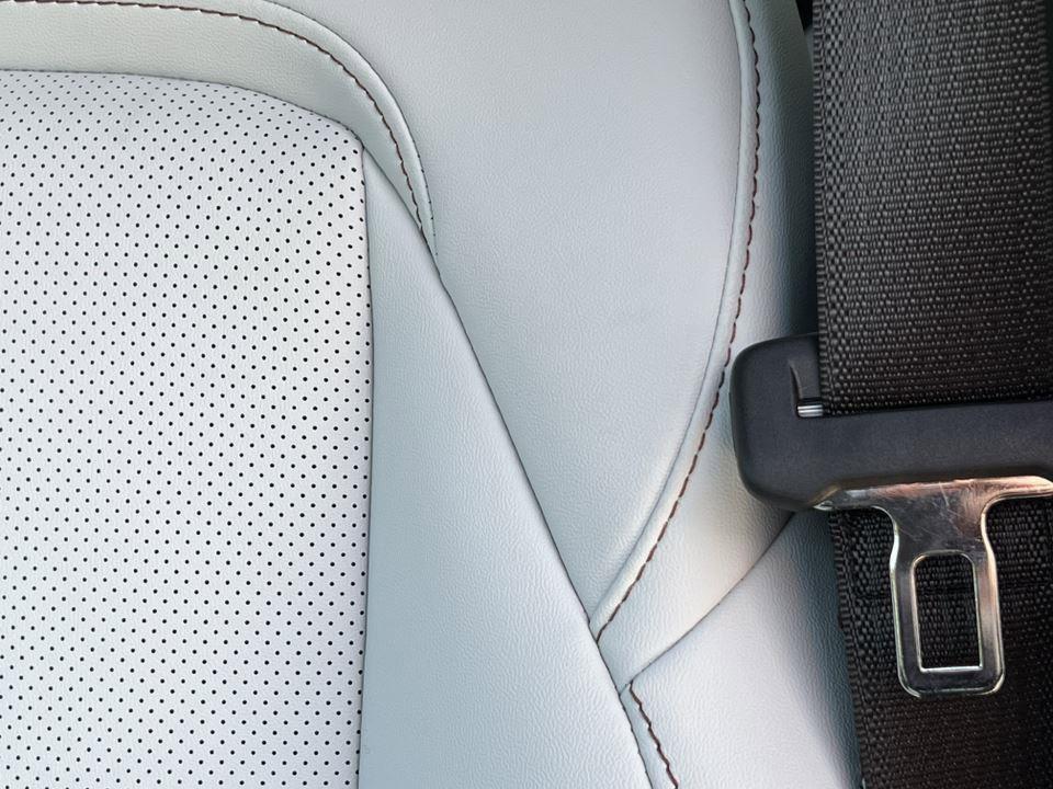 new 2026 Jeep Cherokee car, priced at $44,511