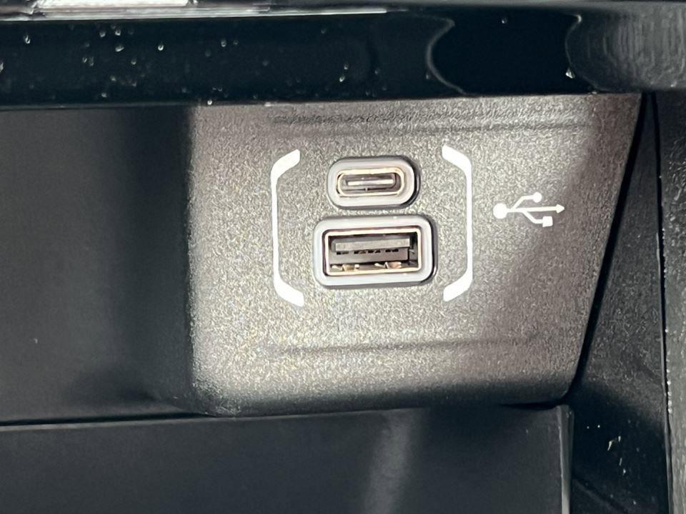 new 2025 Jeep Compass car, priced at $30,999