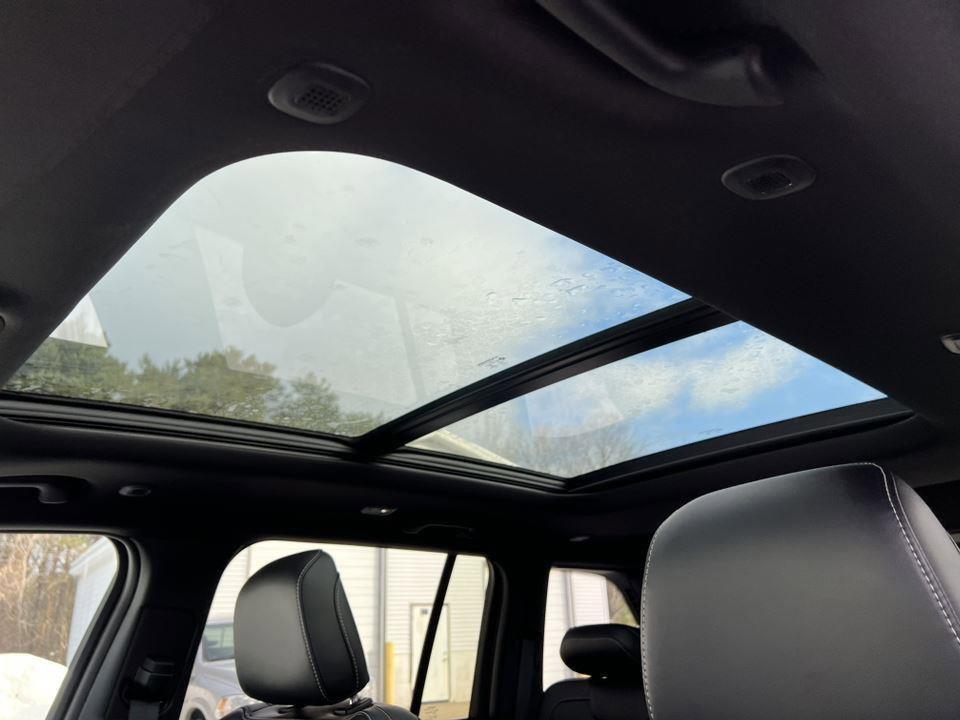 new 2026 Jeep Grand Cherokee car, priced at $50,122