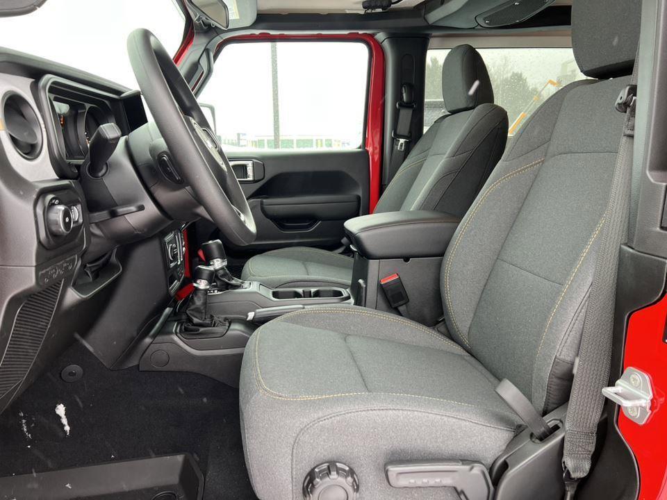 new 2026 Jeep Wrangler car, priced at $42,274