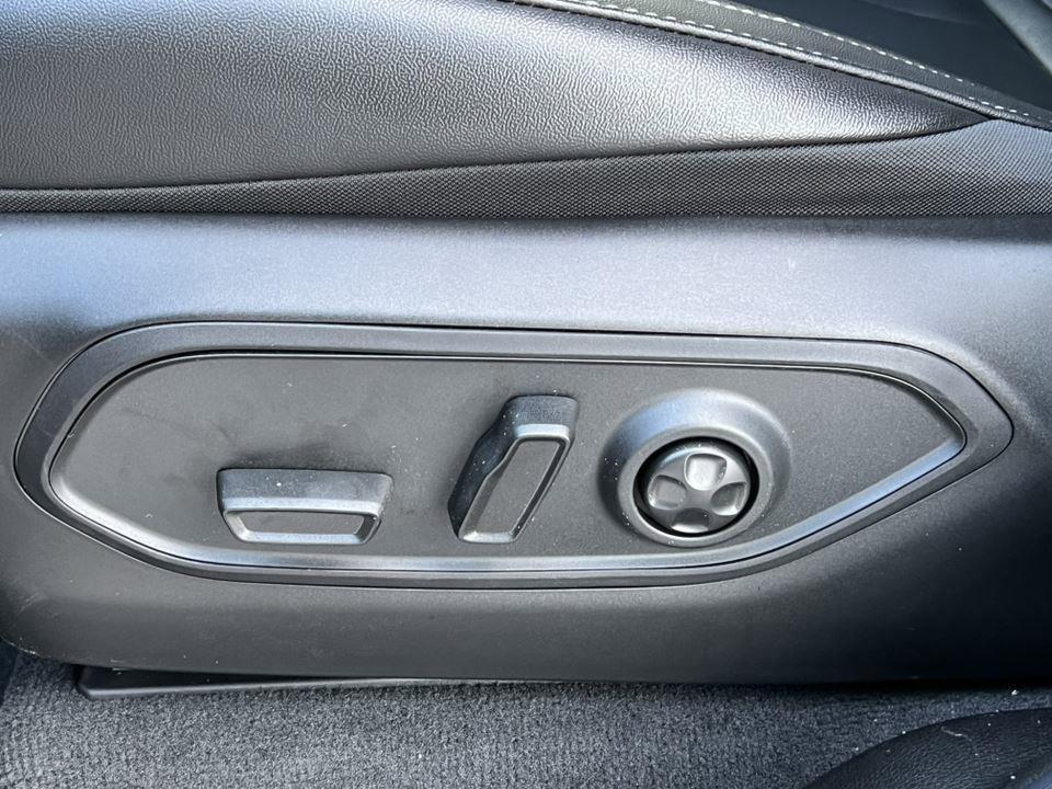 new 2026 Jeep Grand Cherokee car, priced at $48,659