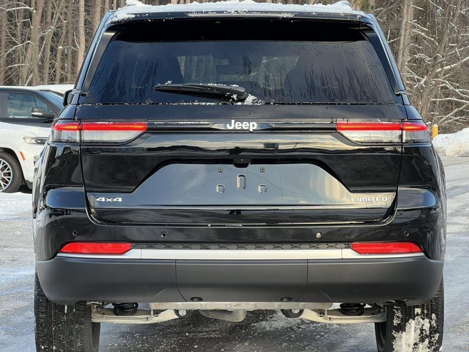 new 2026 Jeep Grand Cherokee car, priced at $48,659