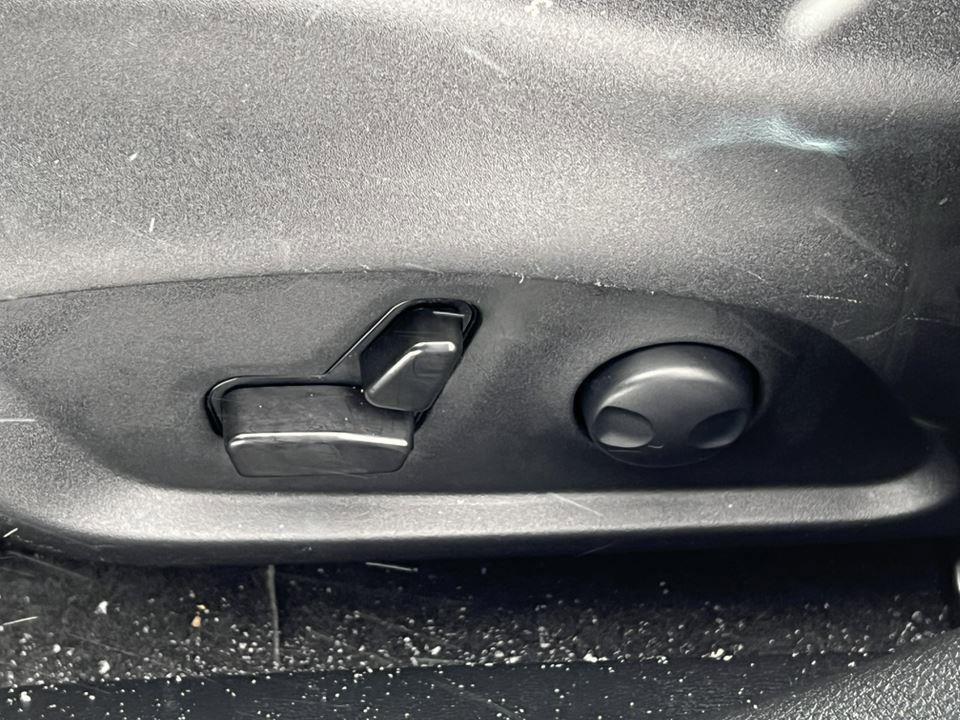 used 2025 Jeep Compass car, priced at $25,990