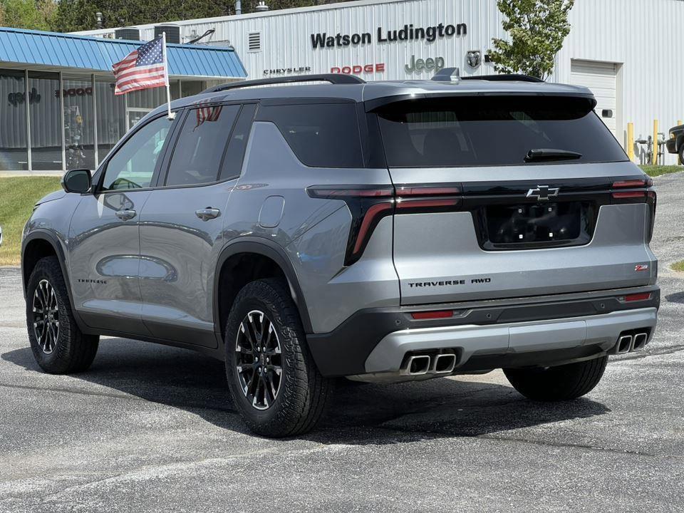 used 2025 Chevrolet Traverse car, priced at $47,490