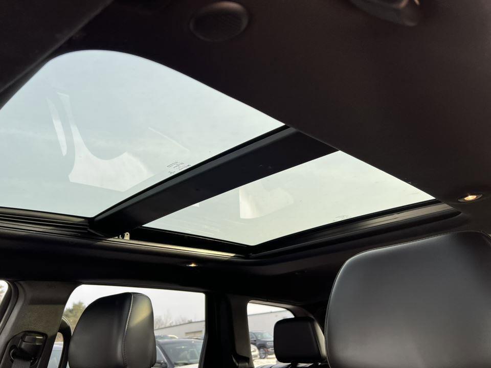 used 2021 Jeep Grand Cherokee car, priced at $20,490